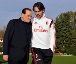 Берлускони считает, что футболисты "Милана" сильнее соперников из "Ромы"
