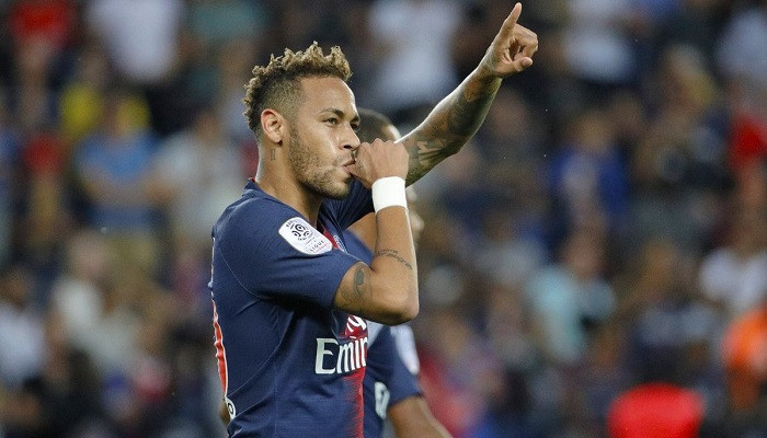 \"ПСЖ\" разгромно выиграл у \"Кана\"