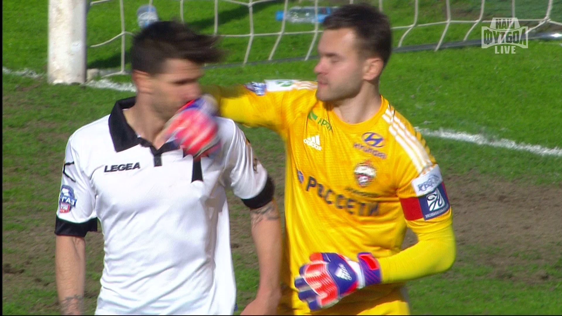 Уткин считает, что Акинфеев \"сойдет с ума\"