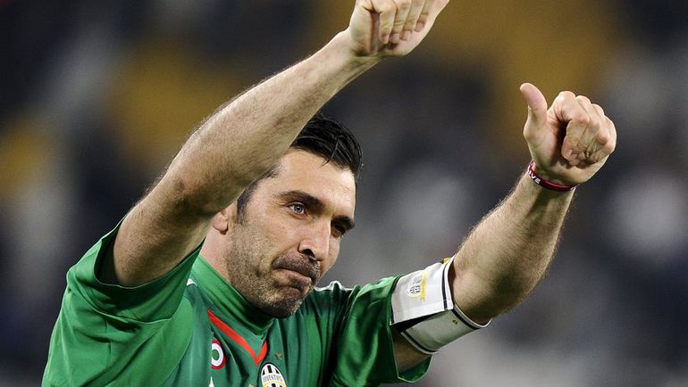 Буффон хочет выиграть Лигу Чемпионов