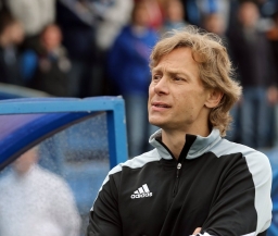 "Кубань" не рассматривает Карпина в качестве главного тренера команды