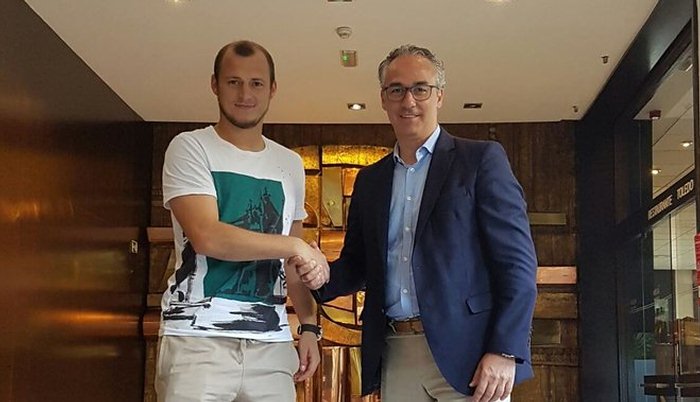 Официально: Зозуля - игрок \"Бетиса\"