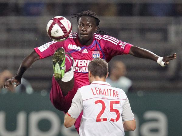 \"Лион\" теряет очки в  игре с \"Нанси\"