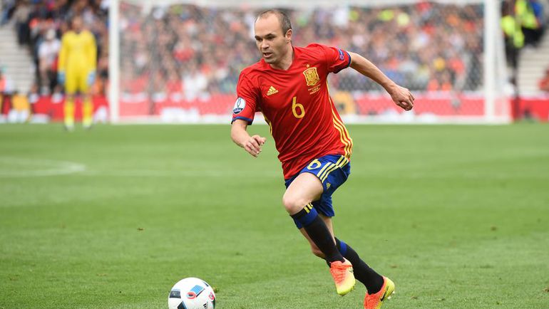 Иньеста: нужно продолжать в том же духе