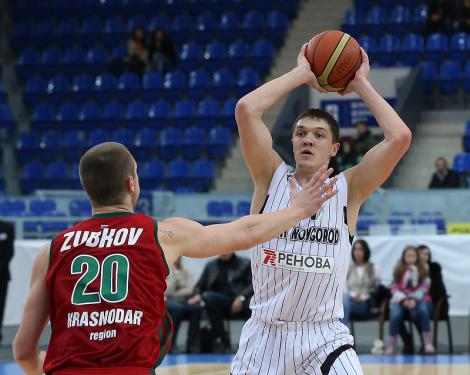 Еврокубок. \"Локомотив-Кубань\" выиграл третий матч кряду в Топ-16