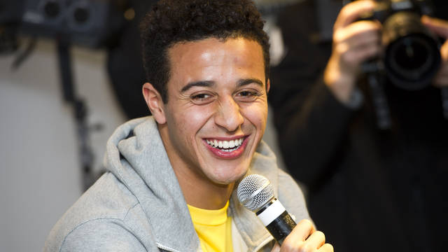 Алькантара вновь отклонил предложение \"Лос Бланкос\"