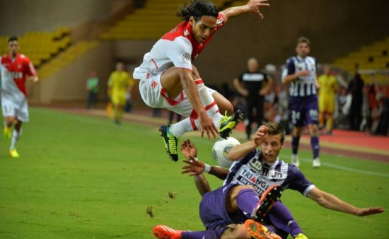 \"Монегаски\" не сумели дома обыграть \"Тулузу\"