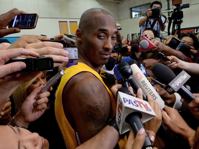 Коби Брайант займется воспитанием молодых игроков \"Лейкерс\"