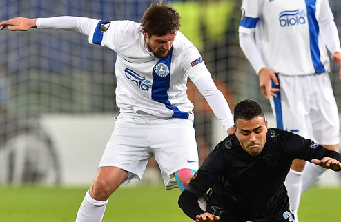 ЛЕ: \"Днепр\" покидает турнир, \"Локомотив\" дома бит \"Спортингом\"