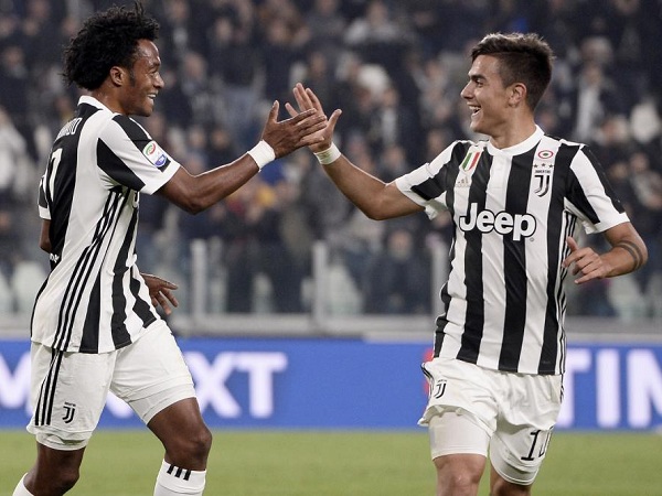 Куадрадо поддержал Дибалу