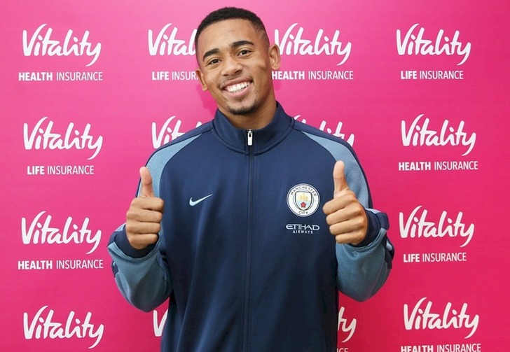 Жезус отметил теплый прием в Манчестере