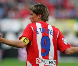 В "Атлетико" надеются, что Торрес сыграет в дерби против "Реала"