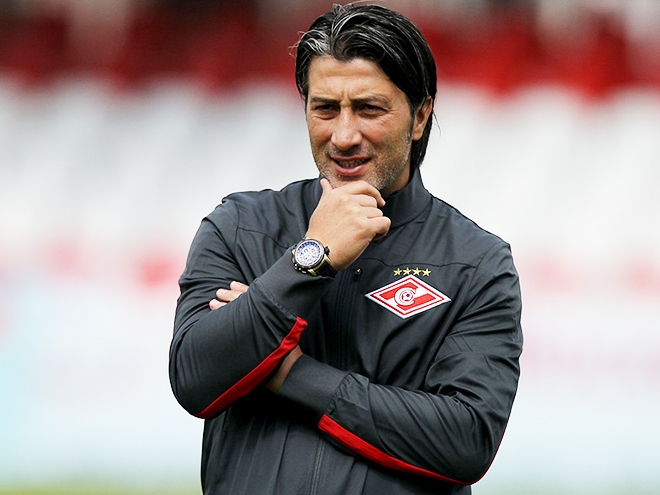 Якин обиделся на Озбилиза