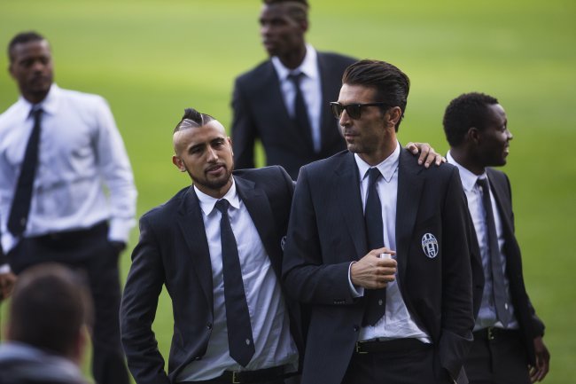 \"Юве\" готов продать Видаля в январе