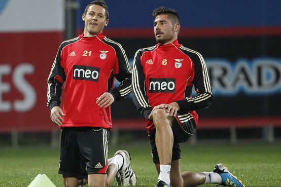 \"Сити\" хочет увести Матича у \"Челси\"