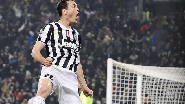 Лихтштайнер остается в \"Ювентусе\"