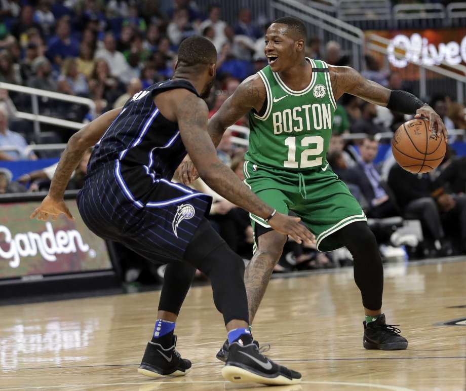 \"Орландо Мэджик\" уступили дома \"Бостон Селтикс\"