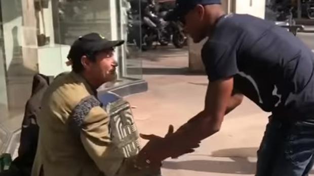 Эвра провел акцию по помощи бездомным