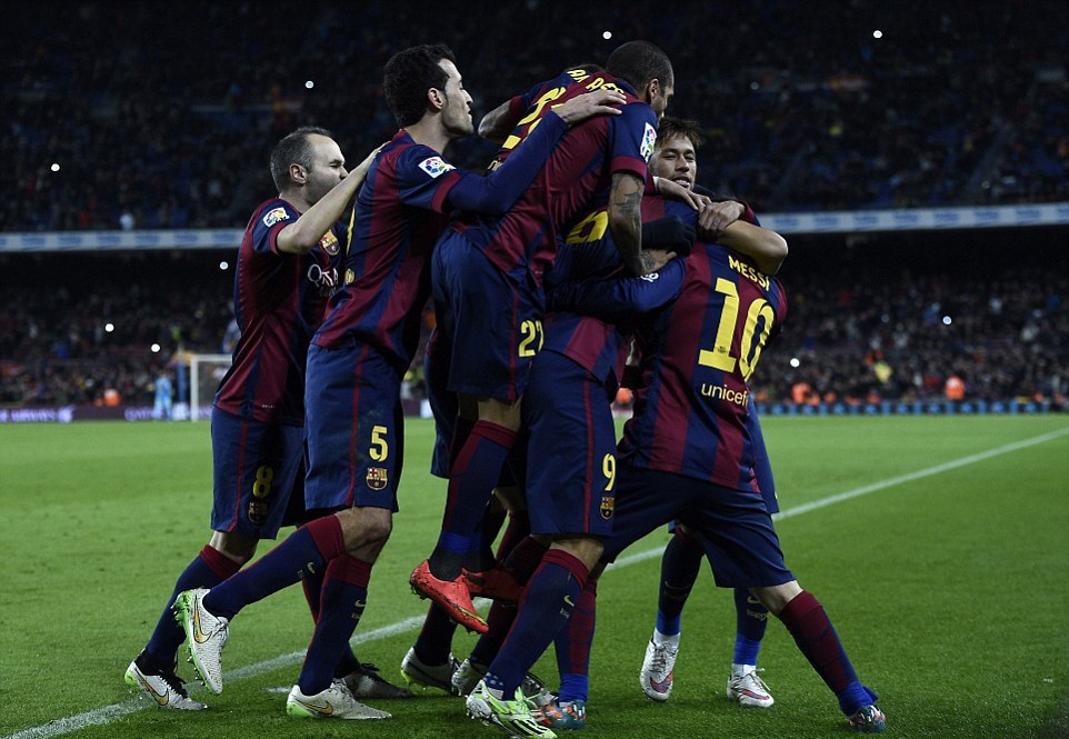 \"Барса\" дома минимально обыграла \"Атлетико\" в первом матче 1/4 финала Кубка Испании