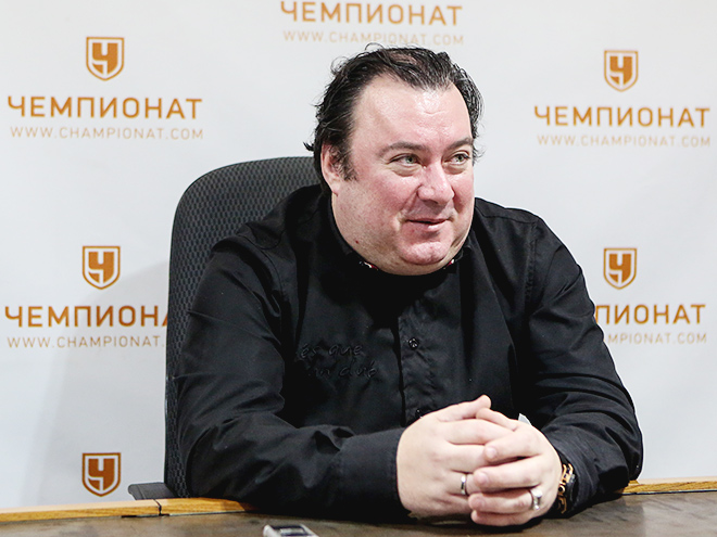 Сафонов высказался о натурализации Ари