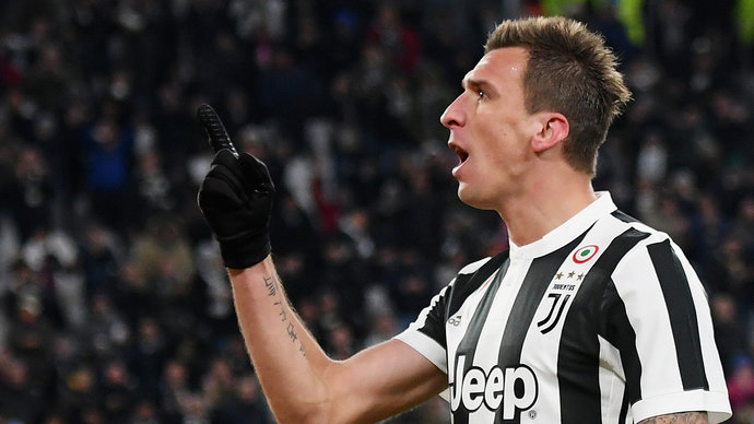 Манджукич отказался от перехода в \"МЮ\"