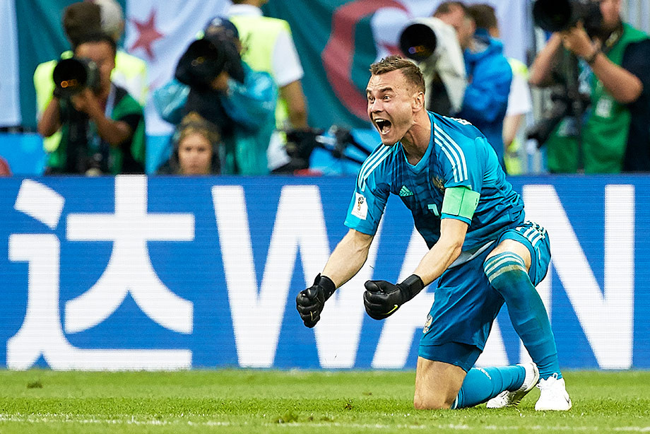 Акинфеев: Чалов может стать топ-форвардом