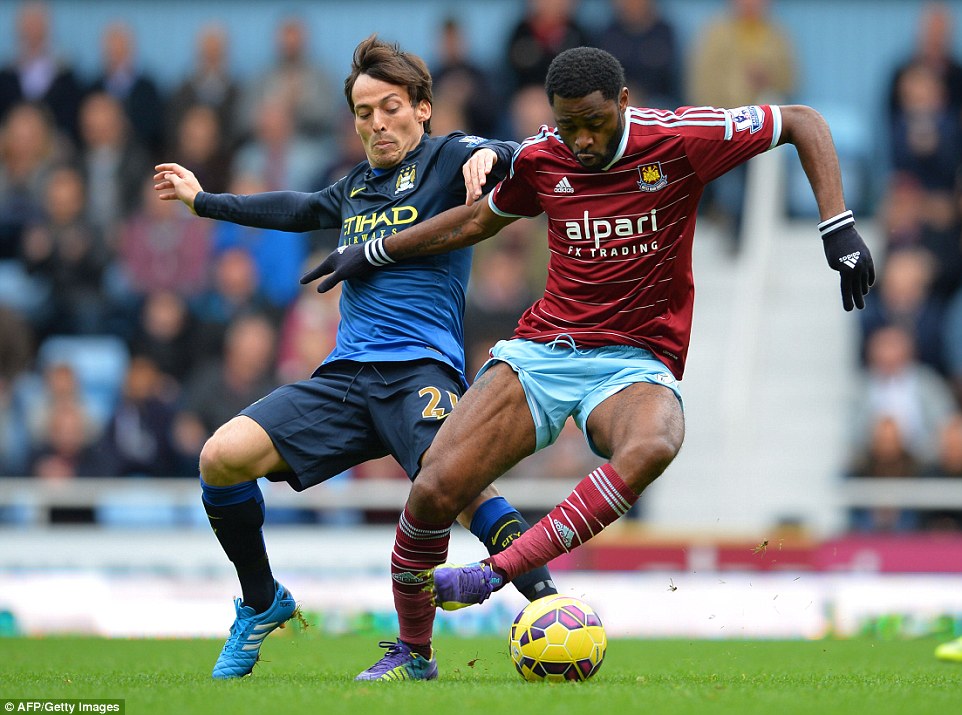 \"Ман Сити\" проиграл \"молотобойцам\"