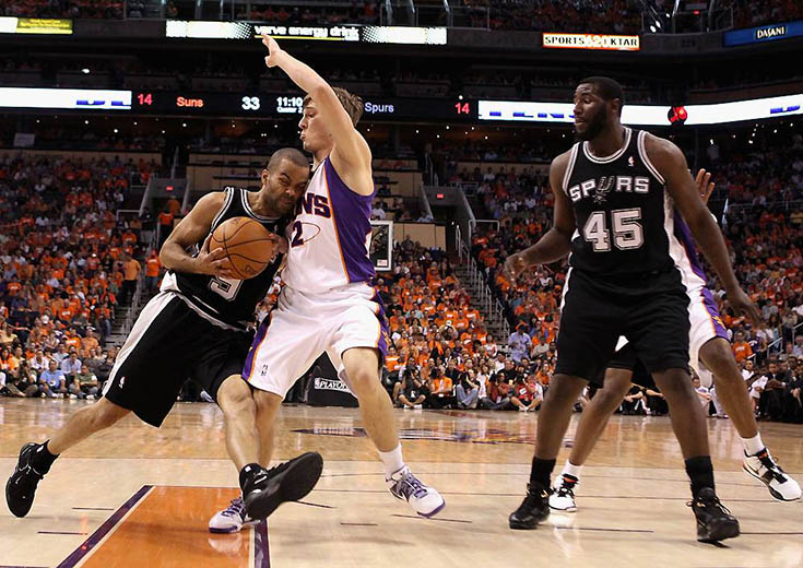 НБА. \"Оклахома\" сильнее \"Финикса\", \"Сан-Антонио\" разгромил \"Бруклин\"