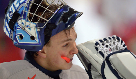 Макаров отразил 42 броска в победном матче \"Саскатуна\" в WHL