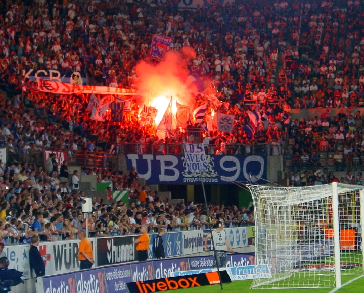 Болельщики \"Бастии\" и \"Аяччо\" подрались после матча