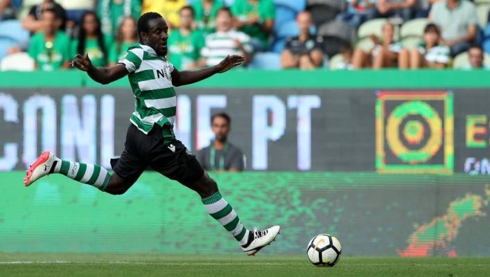 Думбия угодил в лазарет на 2 месяца