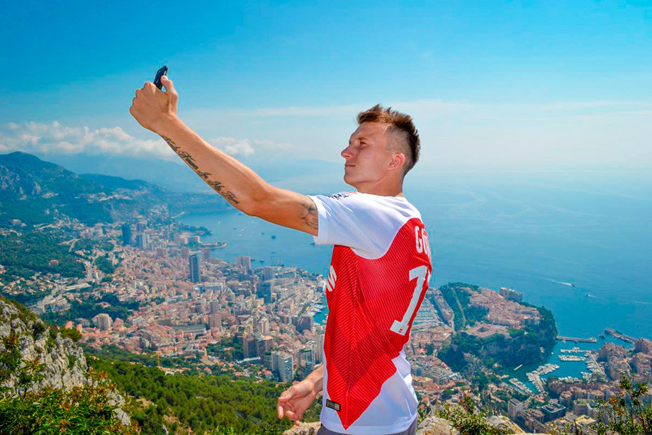 Головин прокомментировал дебют за \"Монако\"