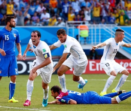 ЧМ-2014: гол Година в матче с Италией выводит Уругвай в плей-офф