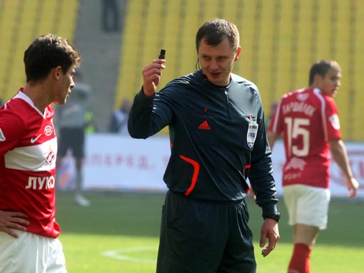 Николаев и Лаюшкин будут судить матчи \"Спартака\" в объединенном турнире