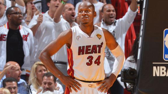 Рэй Аллен проведёт в \"Хит\" ещё один сезон