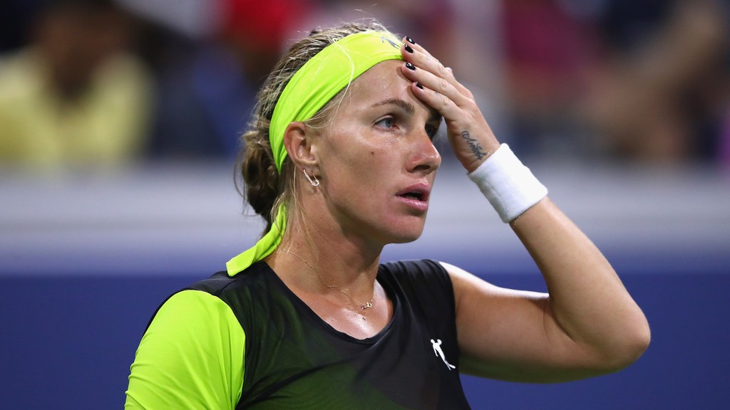 Кузнецова проиграла Бартель в трех сетах