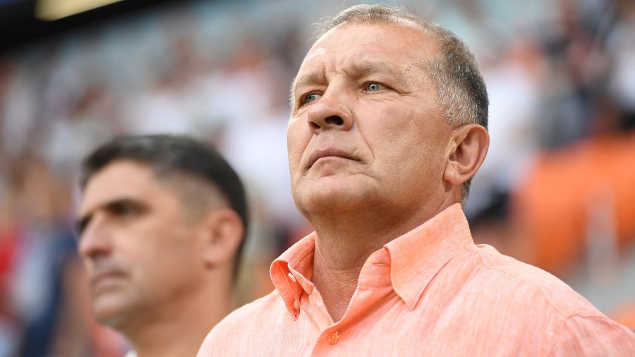 Иванов назвал цену за тренера \"Урала\"