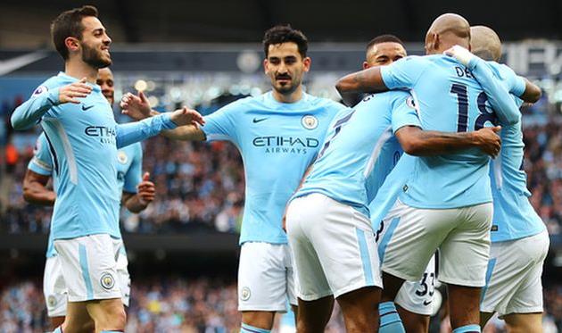 \"Манчестер Сити\" поиздевался над \"Суонси\"