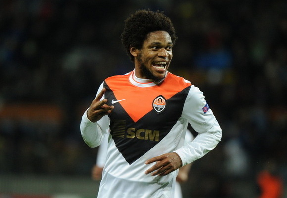 ЛЧ: \"Шахтер\" \"уничтожил\" БАТЭ, \"Барса\" обыграла \"Аякс\"