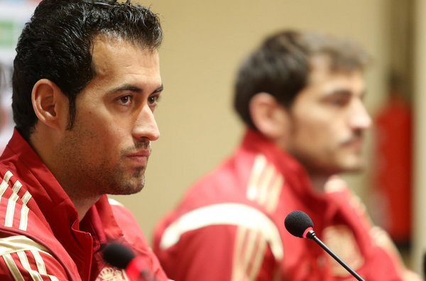 Бускетс в сборной Испании скучает по Хави, Алонсо и Вилье