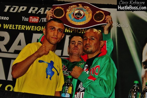 Определена точная дата боя Ломаченко-Салидо