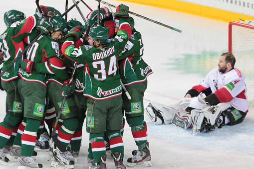 \"Ак Барс\" уходит в отрыв