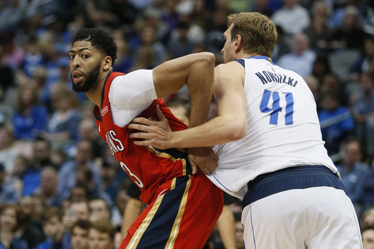 \"Нью-Орлеан Пеликанс\" крупно обыграли \"Даллас Маверикс\"