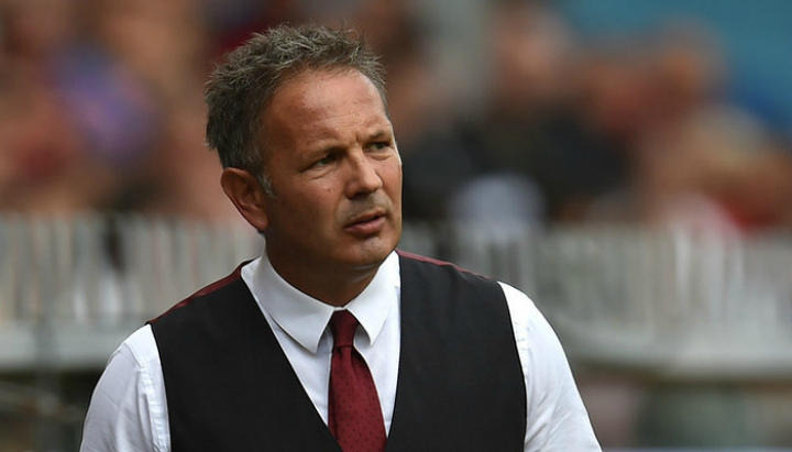 Михайлович может возглавить \"Кальяри\"