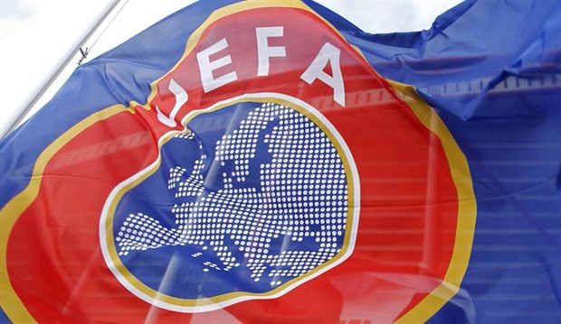 УЕФА условно дисквалифицировал сборную России