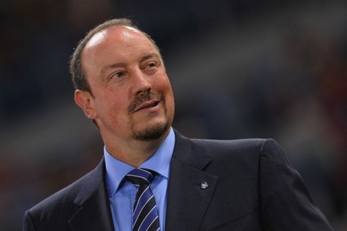 Перес не указывает Бенитесу, кого выпускать в основном составе