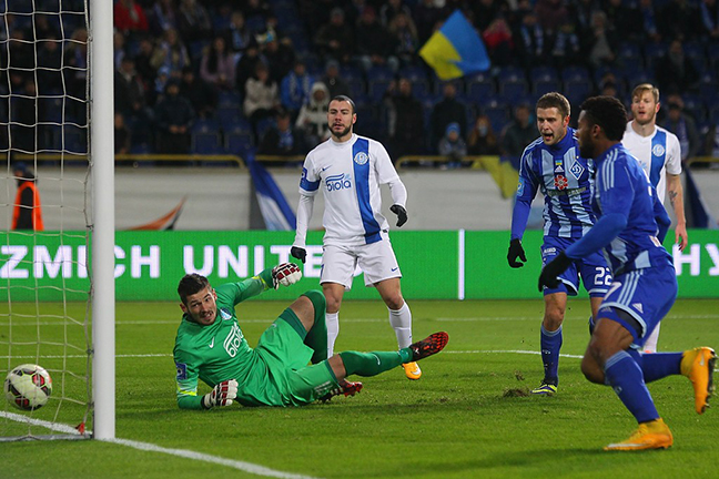 \"Динамо Киев\" возглавил таблицу УПЛ