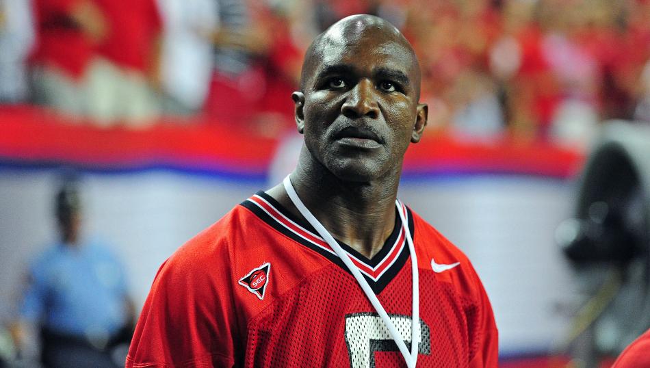 Холифилд сделал комплимент братьям Кличко