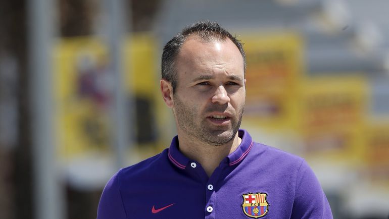 Иньеста стал первым капитаном \"Барселоны\"