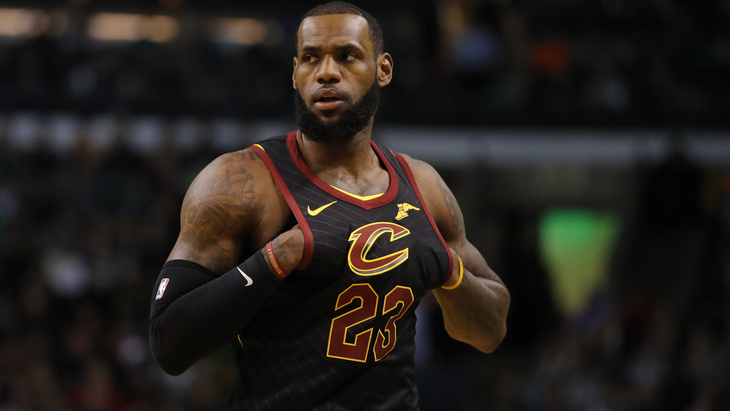 Леброн Джеймс - главная цель \"Филадельфии\"